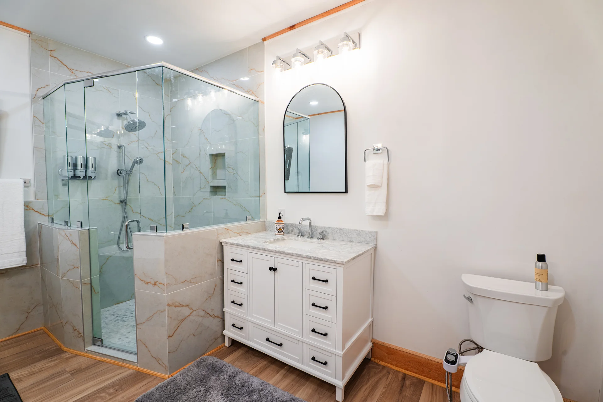 Walk-in shower with large tile
